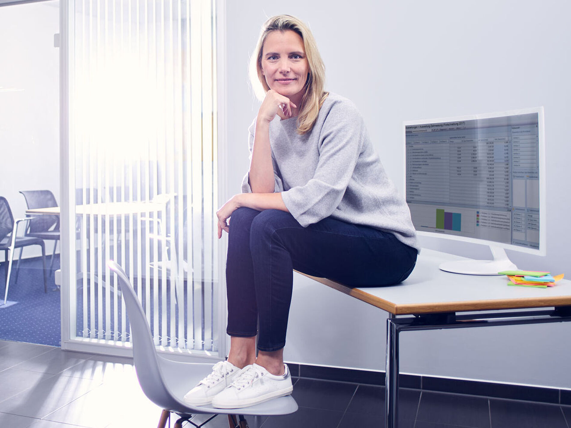 Effizient Arbeiten und Organisieren mit ibo Frau im New Leadership Training