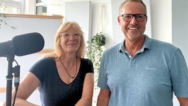 Katja Bach und Guido Fischermanns beim Podcast