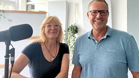 Katja Bach und Guido Fischermanns beim Podcast