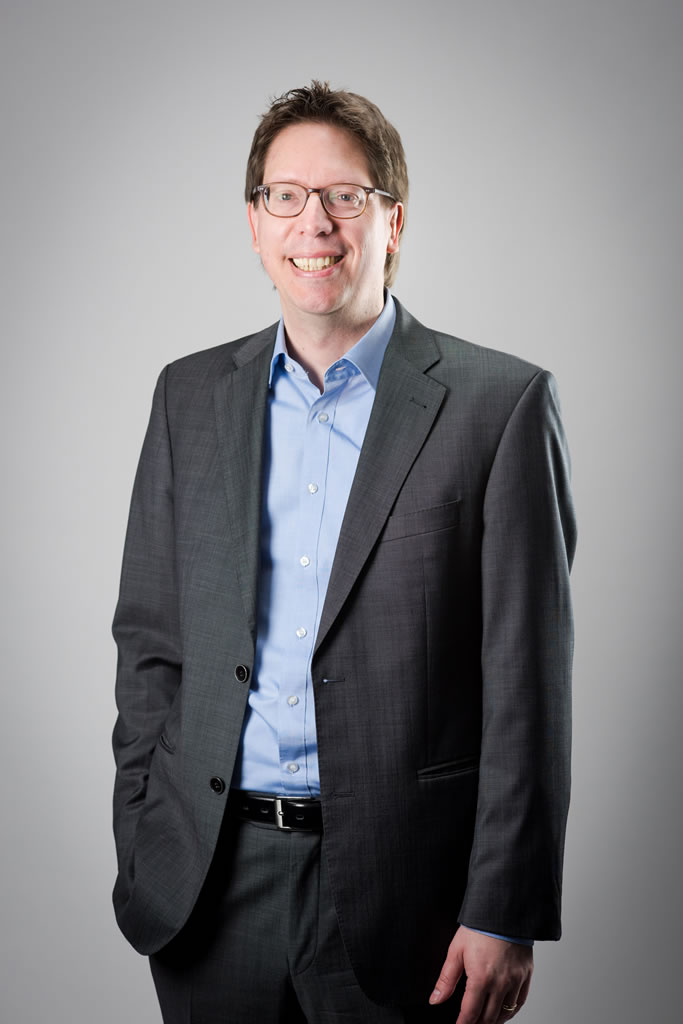 Axel-Bruno Naumann - Business-Analyse und Prozessmanagement / Trainer, Senior Consultant und Produktmanager Axel-Bruno Naumann - Business-Analyse und Prozessmanagement / Trainer, Senior Consultant und Produktmanager