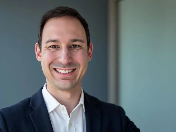 ibo-Referenz-STGI-Hendrik Schaus, Leiter Stabsstelle Organisationsentwicklung & digitale Strategie